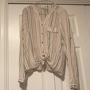 Olivaceous Freeport top